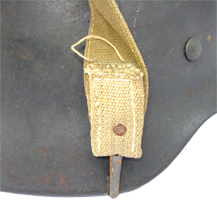 Montage de la bretelle du Brotbeutel. Montage de la bretelle du Brotbeutel.