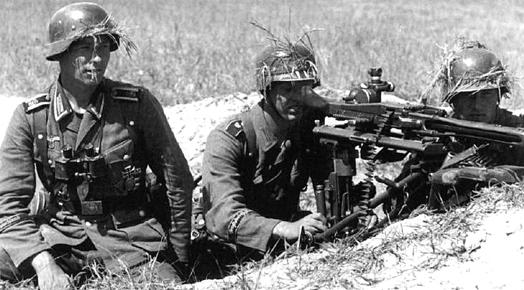 Support de matériels de camouflage, improvisé. Support de matériels de camouflage, improvisé.