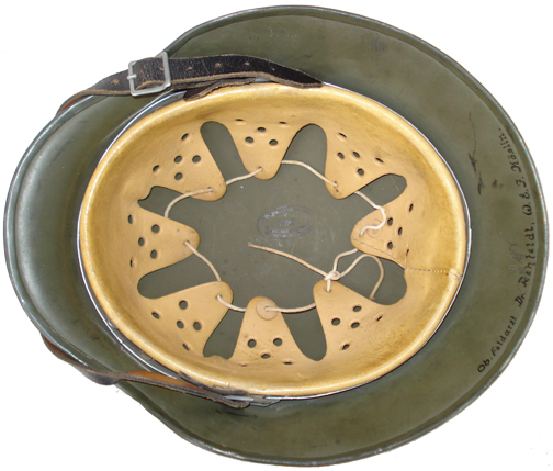 Garniture en place. Garniture en place.