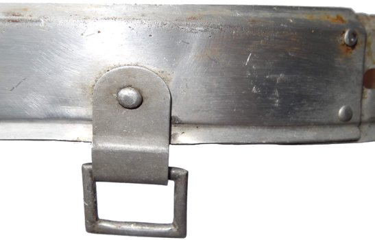 Attache de jugulaire du cerclage en aluminium renforcé, variante. Attache de jugulaire du cerclage en aluminium renforcé, variante.