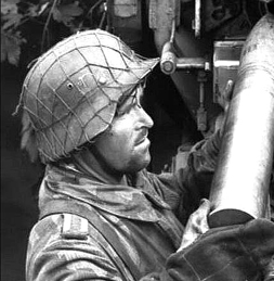 Filet M42 : Montage non réglementaire. Filet M42 : Montage non réglementaire.