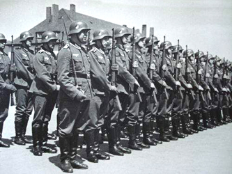 Stahlhelm 1935 M35. Stahlhelm 1935 M35.