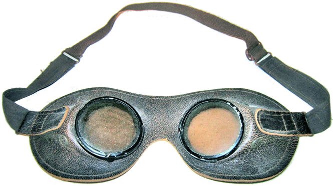 Kradmelderbrille des Afrika Korps. Kradmelderbrille des Afrika Korps.