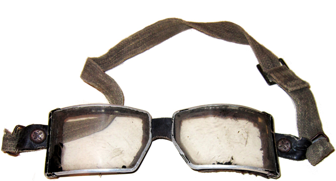 Lunettes de motocycliste. Lunettes de motocycliste.