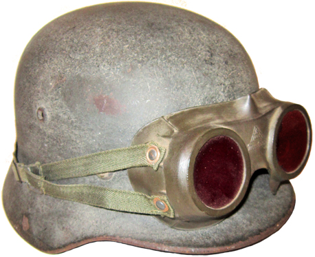 AUER NEOPHAN Brille. AUER NEOPHAN Brille.