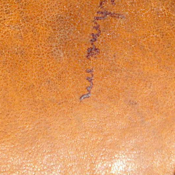 Cuir havane fin. Cuir havane fin.