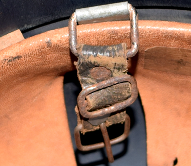 Jugulaire de récupération. Jugulaire de récupération.