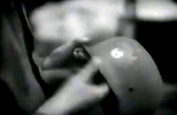 Examen visuel de l'impact. Examen visuel de l'impact.