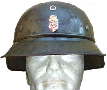 Type 1 SE, RL2 - 38/28 vu de face. Type 1 SE, RL2 - 38/28 vu de face.