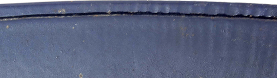 Retournement du métal formant un jonc. Retournement du métal formant un jonc.