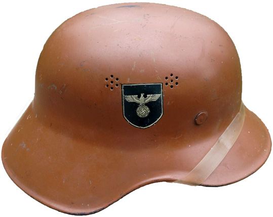 M38/43 utilisé par du personnel du district de la Saxe du NSDAP. M38/43 utilisé par du personnel du district de la Saxe du NSDAP.