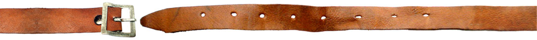 Jugulaire cuir brun, boucle métal nu, 8 trous d'ardillon. Jugulaire cuir brun, boucle métal nu, 8 trous d'ardillon.