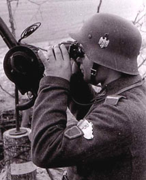 Stahlhelm 1935 M42. Stahlhelm 1935 M42.