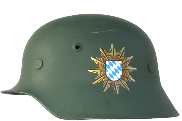 Exemplaire à 4 rivets de coiffe, fabricant inconnu. Exemplaire à 4 rivets de coiffe, fabricant inconnu.