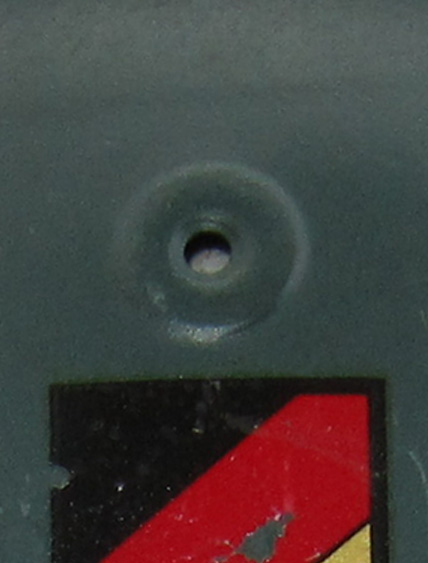 Event embouti. Event embouti.