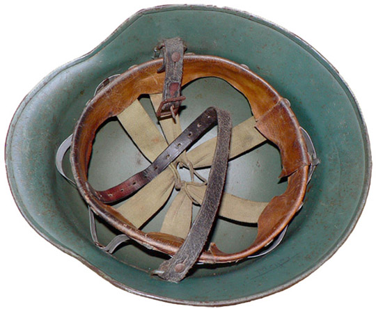 Coiffe réglée sur la plus petite taille.