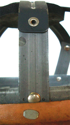 Armature latérale recto.