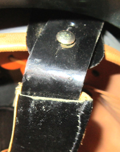 Partie haute du bavolet.