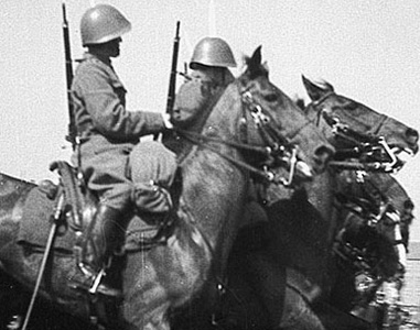 Casque modèle 23. Casque modèle 23.