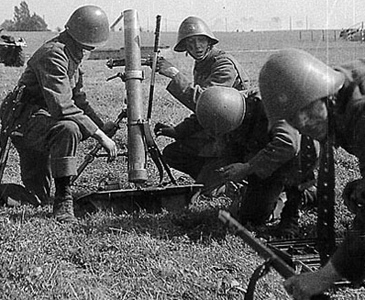 Casque modèle 23. Casque modèle 23.