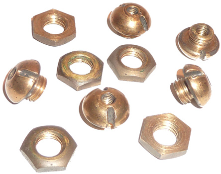 Vis et écrous de fixation. Vis et écrous de fixation.