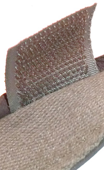 Bande velcro de fixation. Bande velcro de fixation.