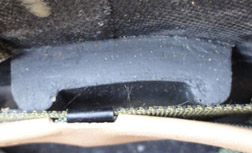 Amortisseur latéral. Amortisseur latéral.