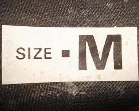 Indication taille. Indication taille.