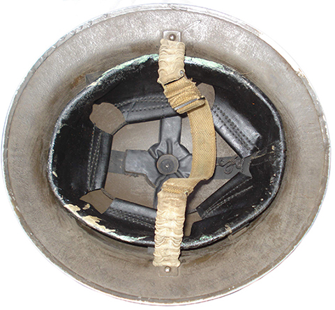 Casque Mark II avec coiffe Mark II, fabrication H.B.H 1940.