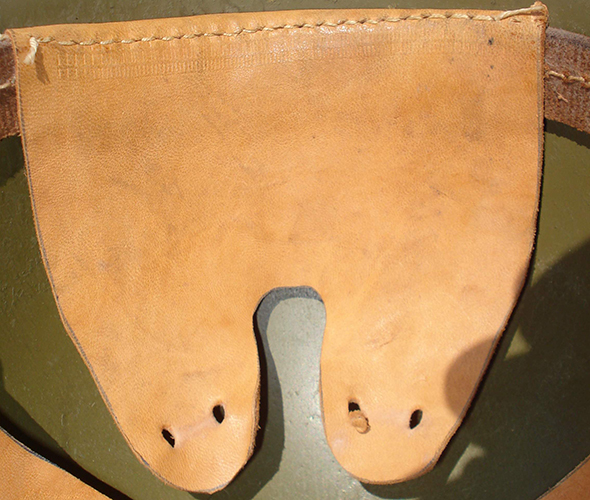 Patte de coiffe. Patte de coiffe.