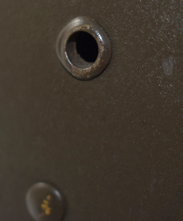 Œillet d'aération. Œillet d'aération.