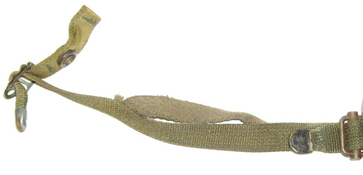 Jugulaire avec mentonnière et bouton pression femelle. Jugulaire avec mentonnière et bouton pression femelle.