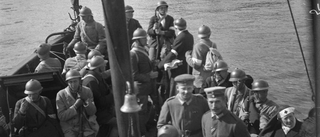 Casque modèle 17. Casque modèle 17.