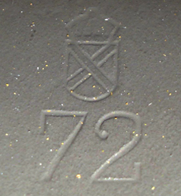 Blason försvarsdepartementet, taille 72. Blason försvarsdepartementet, taille 72.