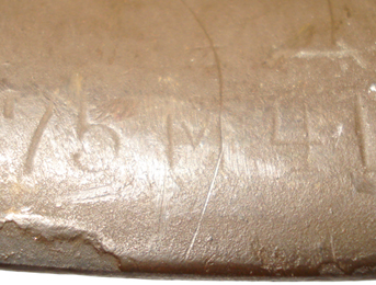 Fabrication inconnu - M, taille 75, daté 1941. Fabrication inconnu - M, taille 75, daté 1941.