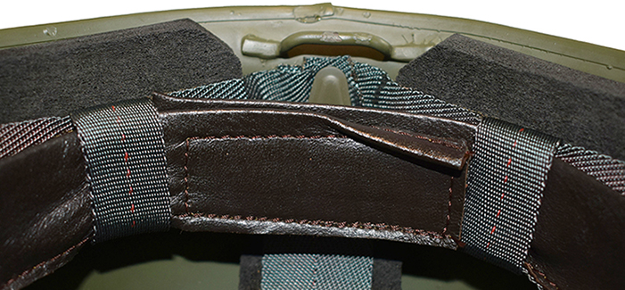 Mise en place et réglage par bande velcro.