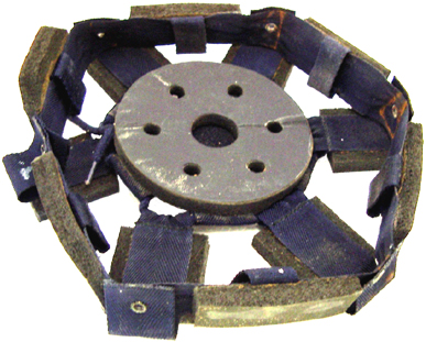 Tampon amortisseur en place.