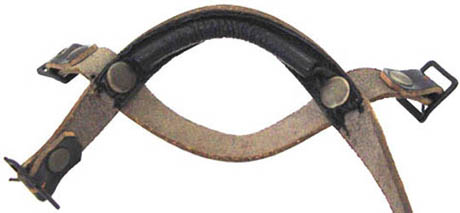 Détail mentonnière.