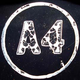 Marquage spécifique A4.