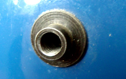 Modèle final, bronzé noir avec embase.