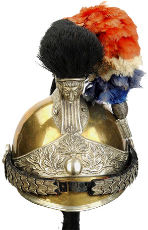 Exemplaire en cuivre doré, le plumet est très volumineux. Exemplaire en cuivre doré, le plumet est très volumineux.