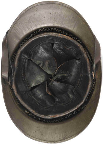 Coiffe Mle 15, après-guerre. Coiffe Mle 15, après-guerre.