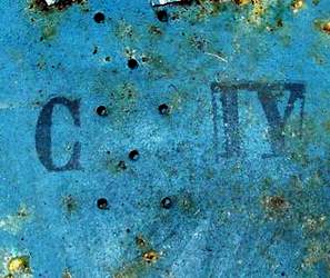 Fabricant IY, taille C. Fabricant IY, taille C.