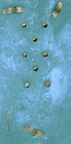 Trous d'aération de 4 mm.