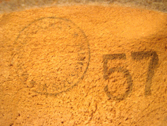 Marquage sur l'envers.