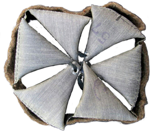 Autre type de toile cirée, envers.