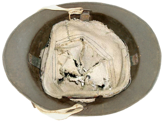 Coiffe artisanale en grosse toile.