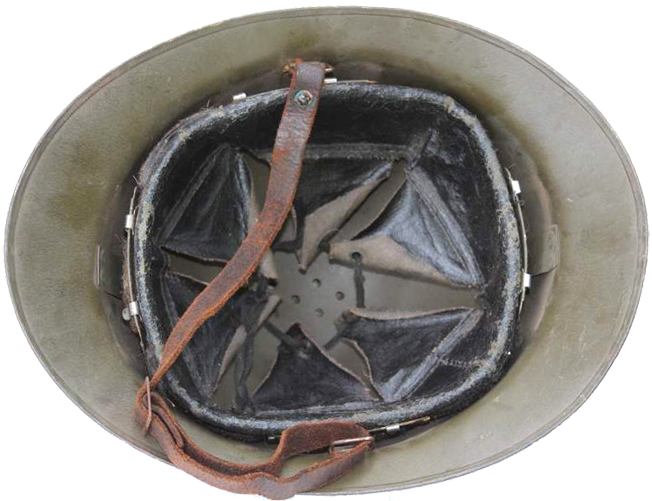 Exemplaire à bord retourné. Vue de dessous.