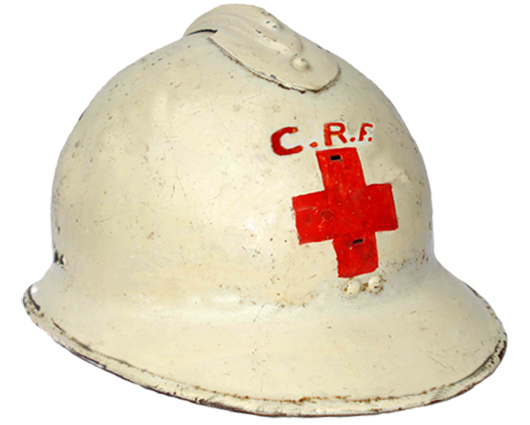 Casque militaire réutilisé par la Croix rouge.