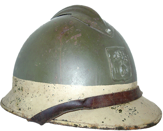 Défense passive, repeint partiellement en blanc.